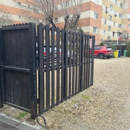 Pensiunea Corina Boutique 3* クラヨーヴァ