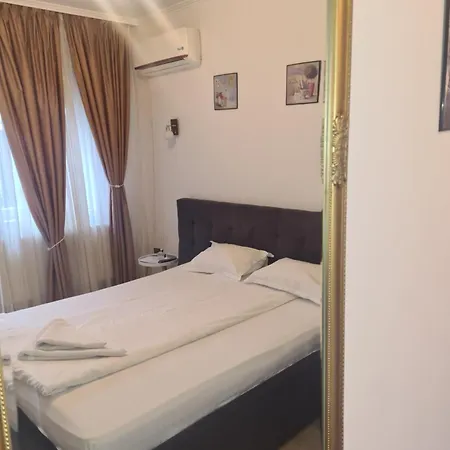 Πανσιόν Pensiunea Corina Boutique