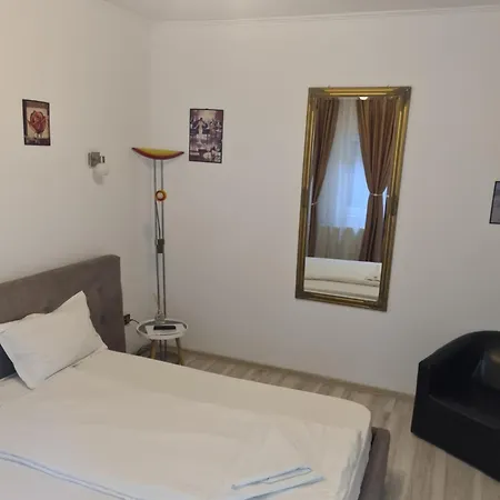 Πανσιόν Pensiunea Corina Boutique